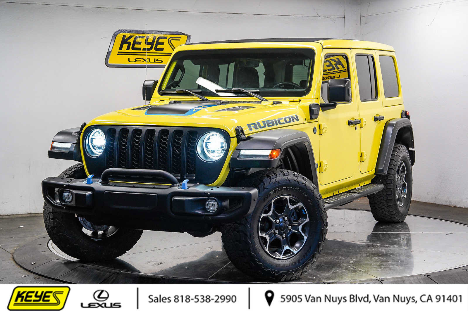 Used 2022 Jeep Wrangler Unlimited Rubicon 4xe w/ Cold Weather Group AWD/4WD image 1