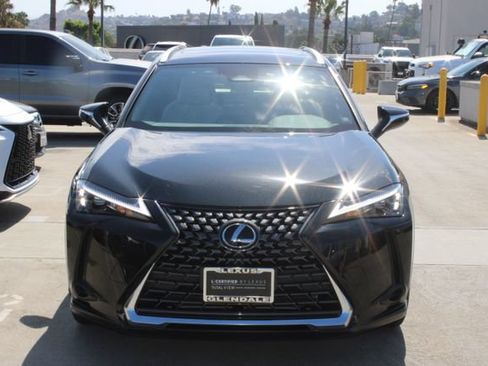 Certified 2025 Lexus UX 300h FWD image 2