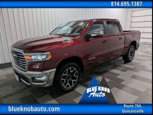 Used 2025 RAM 1500 Laramie AWD/4WD image 1