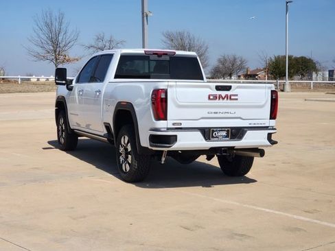 New 2026 GMC Sierra 2500 Denali w/ Denali Reserve Package image 13