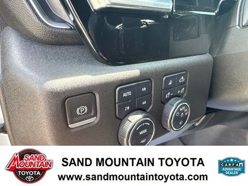 Used 2022 Chevrolet Silverado 1500 RST w/ Convenience Package II AWD/4WD image 16