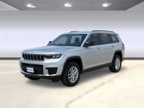 New 2026 Jeep Grand Cherokee L 4WD image 1