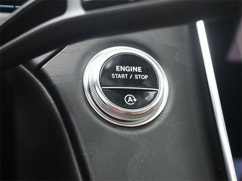 New 2026 Mercedes-Benz E 350 4MATIC Sedan image 7