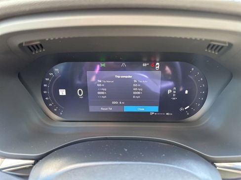 New 2026 Volvo XC60 B5 Plus w/ Protection Package Premier image 16