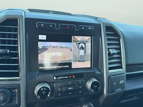 Used 2019 Ford F150 Raptor w/ Equipment Group 802A Luxury AWD/4WD image 18
