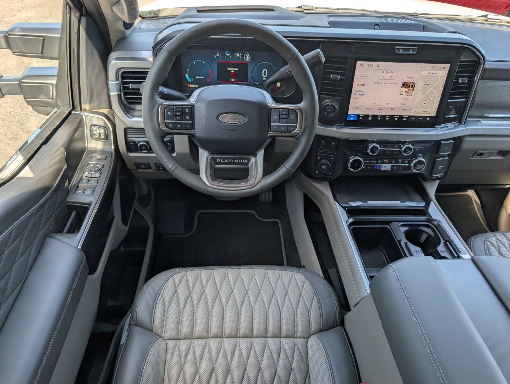 New 2027 Ford F250 Platinum w/ Platinum Plus Package AWD/4WD image 7