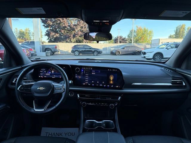 Used 2025 Chevrolet Traverse LT AWD/4WD image 20