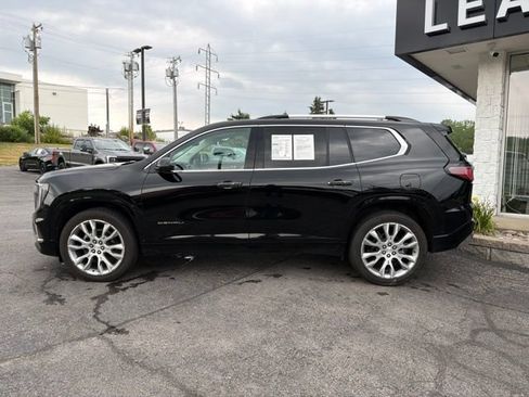 Used 2024 GMC Acadia Denali w/ Super Cruise Package AWD/4WD image 2
