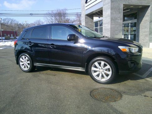 Used 2014 Mitsubishi Outlander Sport ES image 9