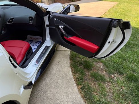 Used 2017 Chevrolet Corvette Grand Sport RWD image 56