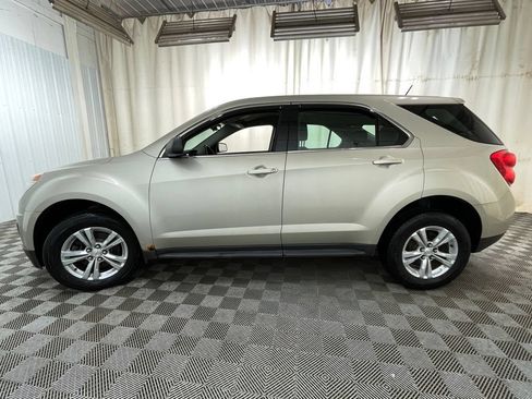 Used 2015 Chevrolet Equinox LS FWD image 11
