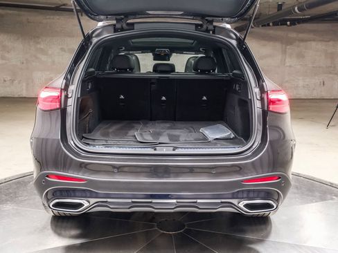 Used 2023 Mercedes-Benz GLC 300 4MATIC image 36