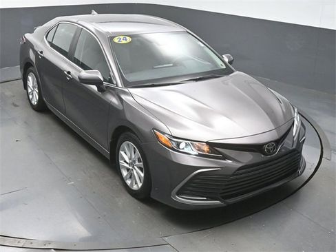 Used 2024 Toyota Camry LE image 38