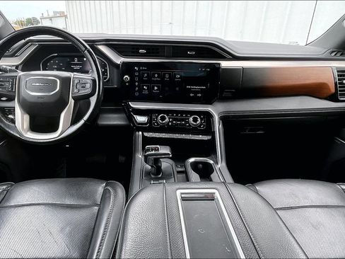 Used 2022 GMC Sierra 1500 Denali AWD/4WD image 18