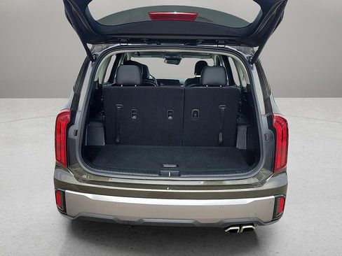 Used 2025 Kia Telluride S AWD/4WD image 8