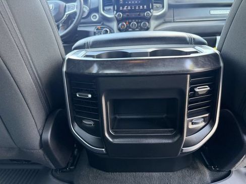 Used 2024 RAM 1500 Big Horn AWD/4WD image 34