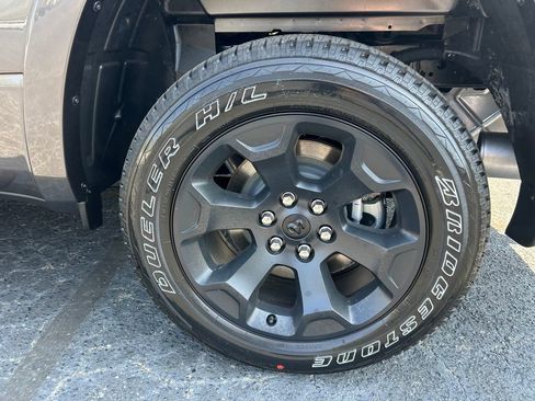 New 2026 RAM 1500 4x4 Crew Cab image 15