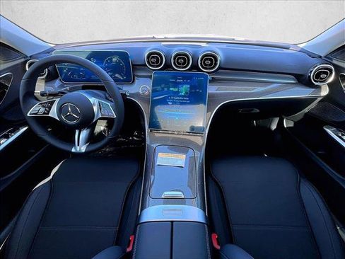 Used 2026 Mercedes-Benz C 300 Sedan image 7