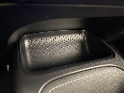 Used 2021 Toyota Corolla SE image 30