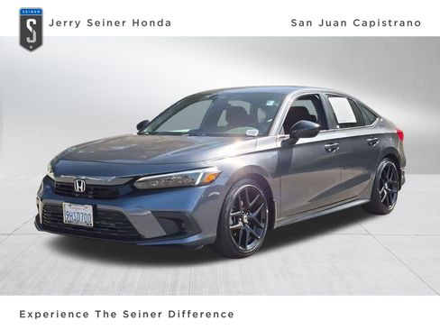 Used 2024 Honda Civic Sport image 1