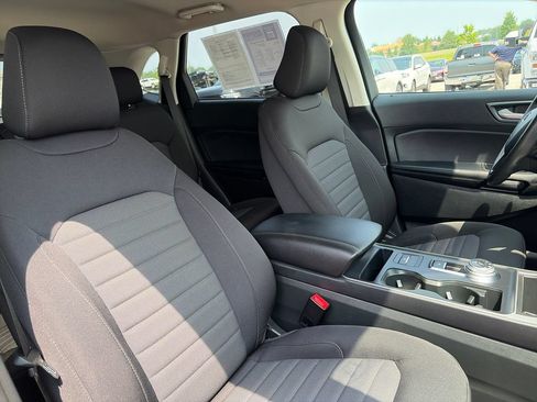 Used 2024 Ford Edge SE AWD/4WD image 12