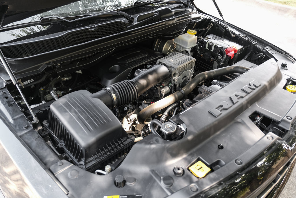 Used 2023 RAM 1500 Laramie AWD/4WD image 68