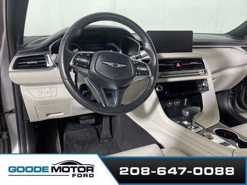 Used 2024 Genesis G70 2.5T AWD/4WD image 8