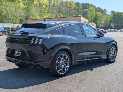 Used 2025 Ford Mustang Mach-E GT image 9
