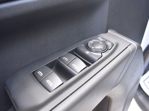 New 2026 Chevrolet Silverado 1500 Custom Trail Boss w/ LPO, Dark Essentials Package AWD/4WD image 18