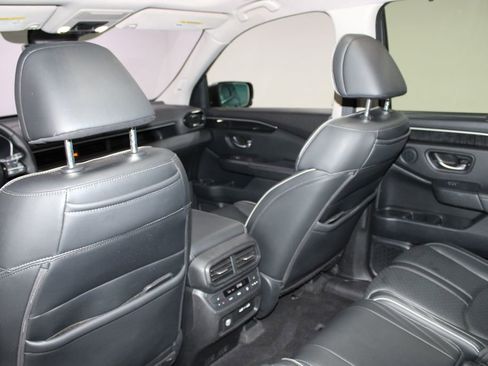 Used 2023 Honda Pilot Elite image 25