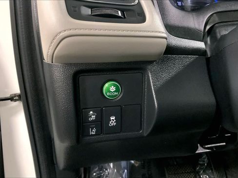 Used 2022 Honda HR-V EX image 35
