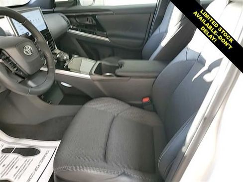 Used 2024 Toyota bZ4X AWD image 3