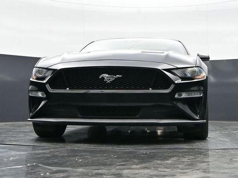 Used 2020 Ford Mustang GT Premium w/ Equipment Group 401A RWD image 36