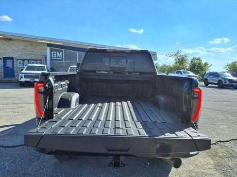 New 2026 GMC Sierra 2500 AT4 w/ Technology Package image 11