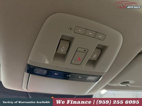 Used 2023 Nissan Ariya FWD image 21