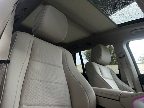 New 2026 Mercedes-Benz GLS 450 4MATIC image 33