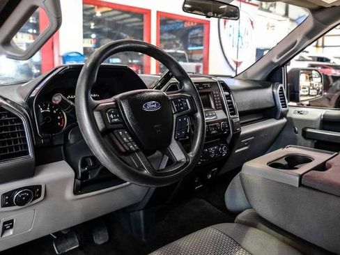 Used 2018 Ford F150 XLT image 5