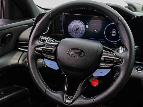 Used 2025 Hyundai Elantra N FWD image 14