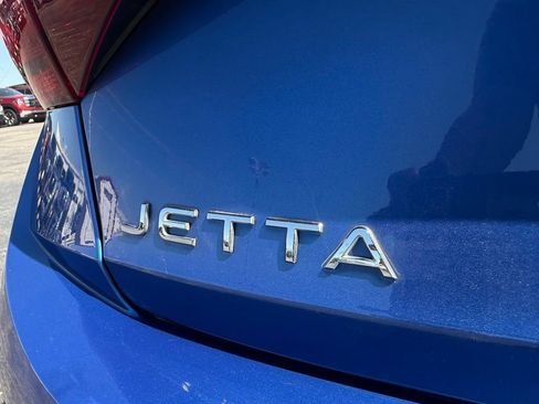 Used 2022 Volkswagen Jetta SE FWD image 15