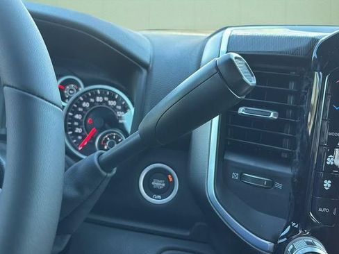 New 2026 RAM 2500 Big Horn AWD/4WD image 37