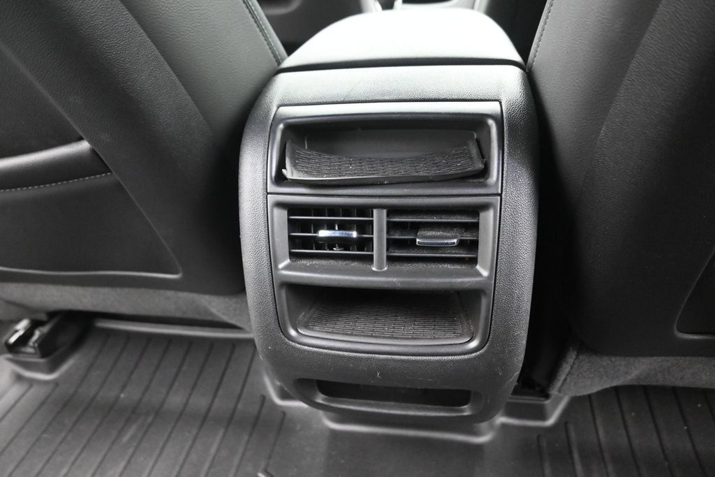 Used 2021 Cadillac XT5 Luxury FWD image 10