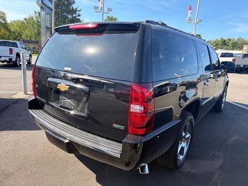Used 2011 Chevrolet Suburban LTZ AWD/4WD image 4