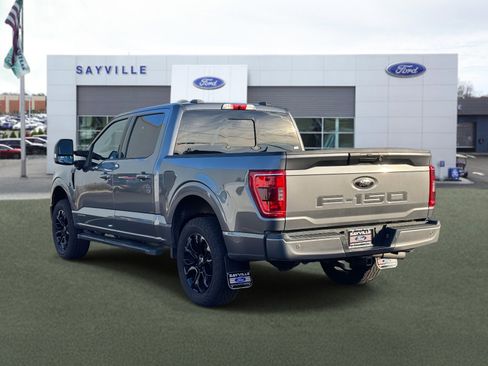 Used 2022 Ford F150 XLT w/ XLT Black Appearance Package image 6