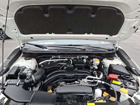 Used 2023 Subaru Crosstrek 2.0i Premium image 28