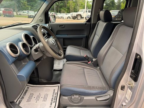 Used 2004 Honda Element LX image 9