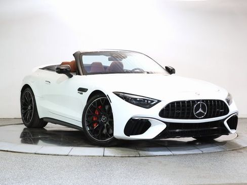 Used 2024 Mercedes-Benz SL 55 AMG 4MATIC w/ Driver Assistance Package image 1