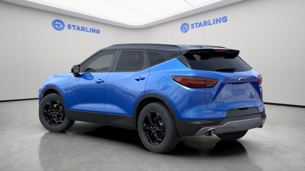 New 2026 Chevrolet Blazer LT w/ Convenience Package FWD image 2