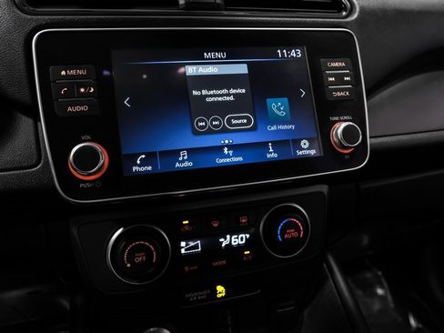 Used 2023 Nissan Leaf S image 26