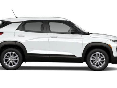 New 2026 Chevrolet TrailBlazer LS FWD image 5