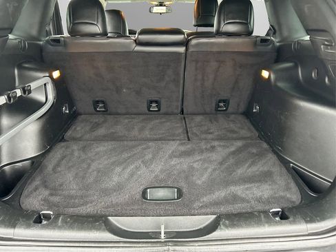 Used 2017 Jeep Cherokee Trailhawk image 11